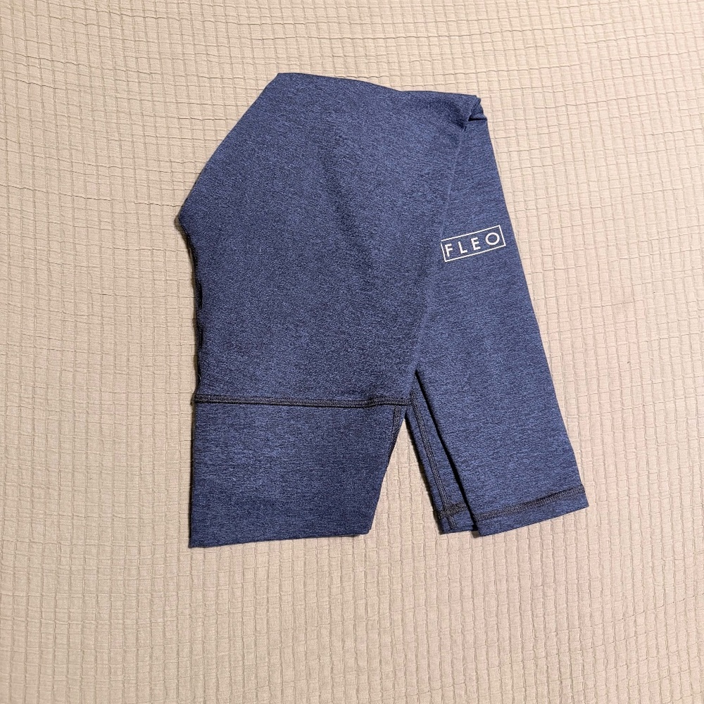 Fleo El Toro Leggings in Heathered Navy - Size Medium